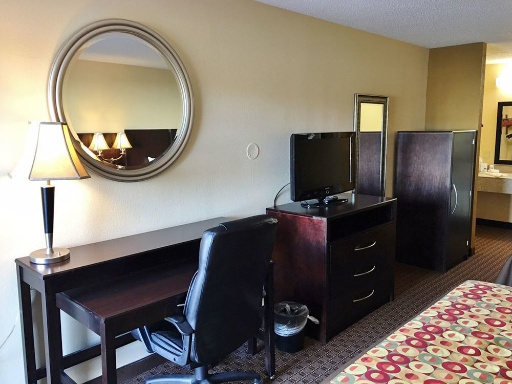 Americas Best Value Inn Tupelo Barnes Crossing Pokoj fotografie