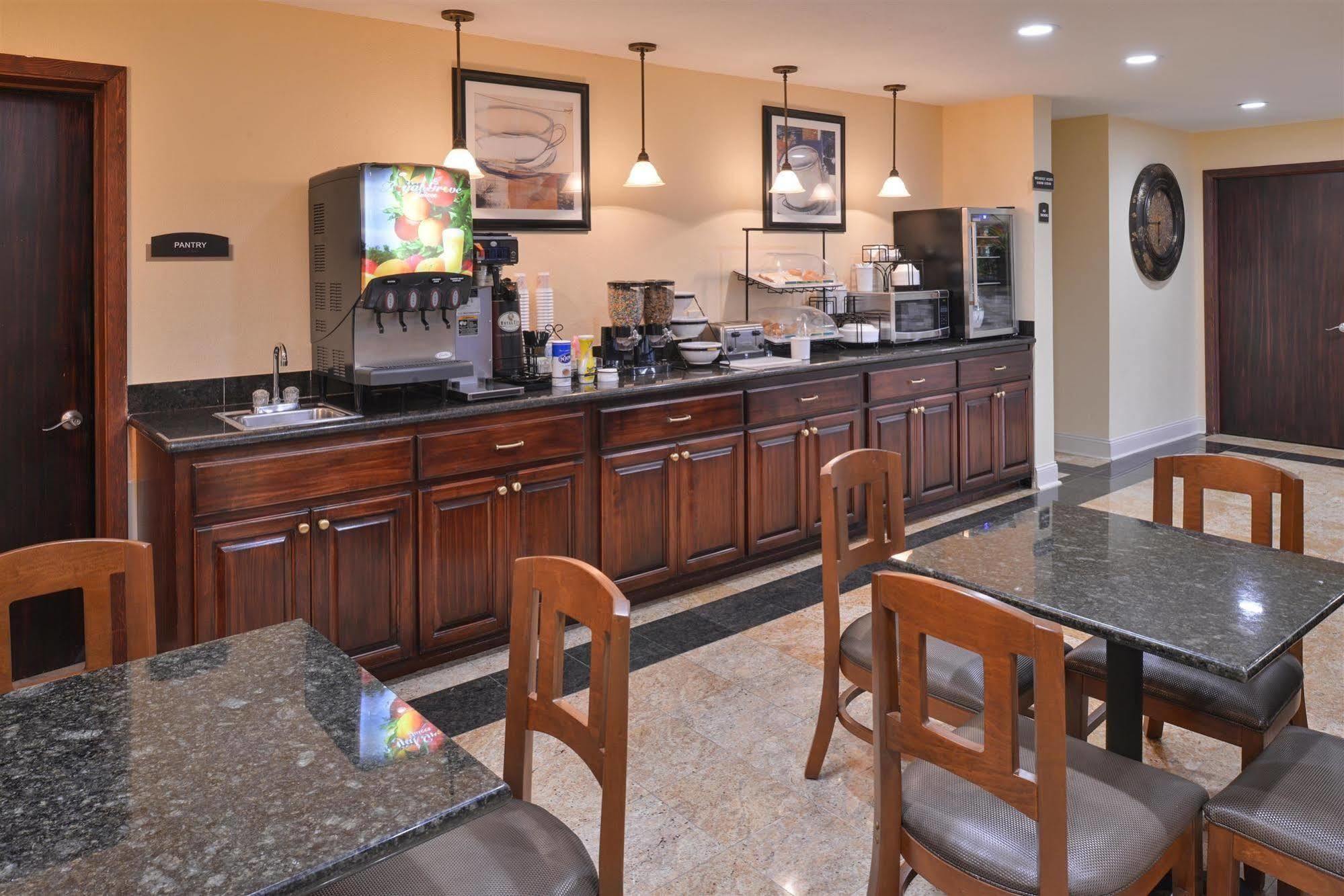 Americas Best Value Inn Tupelo Barnes Crossing Exteriér fotografie