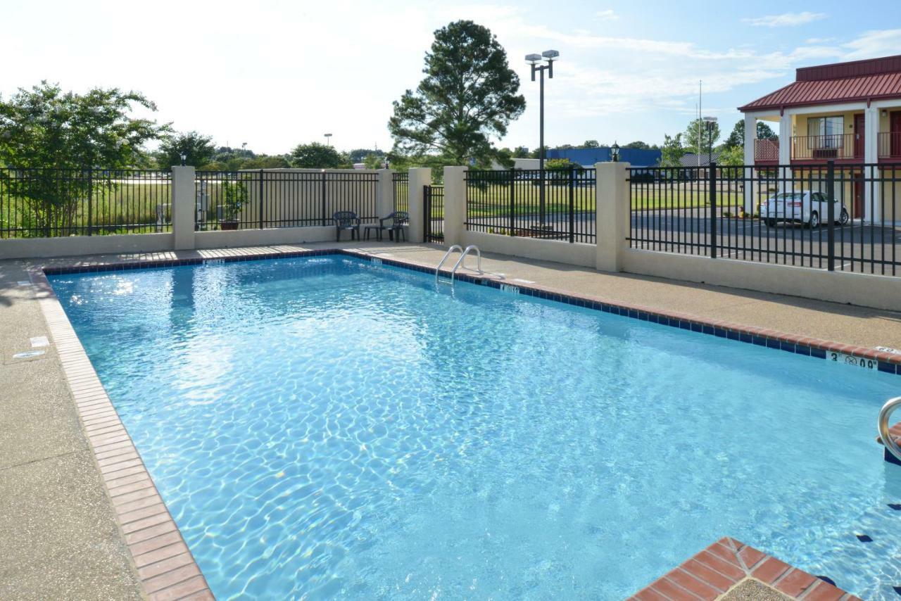 Americas Best Value Inn Tupelo Barnes Crossing Exteriér fotografie